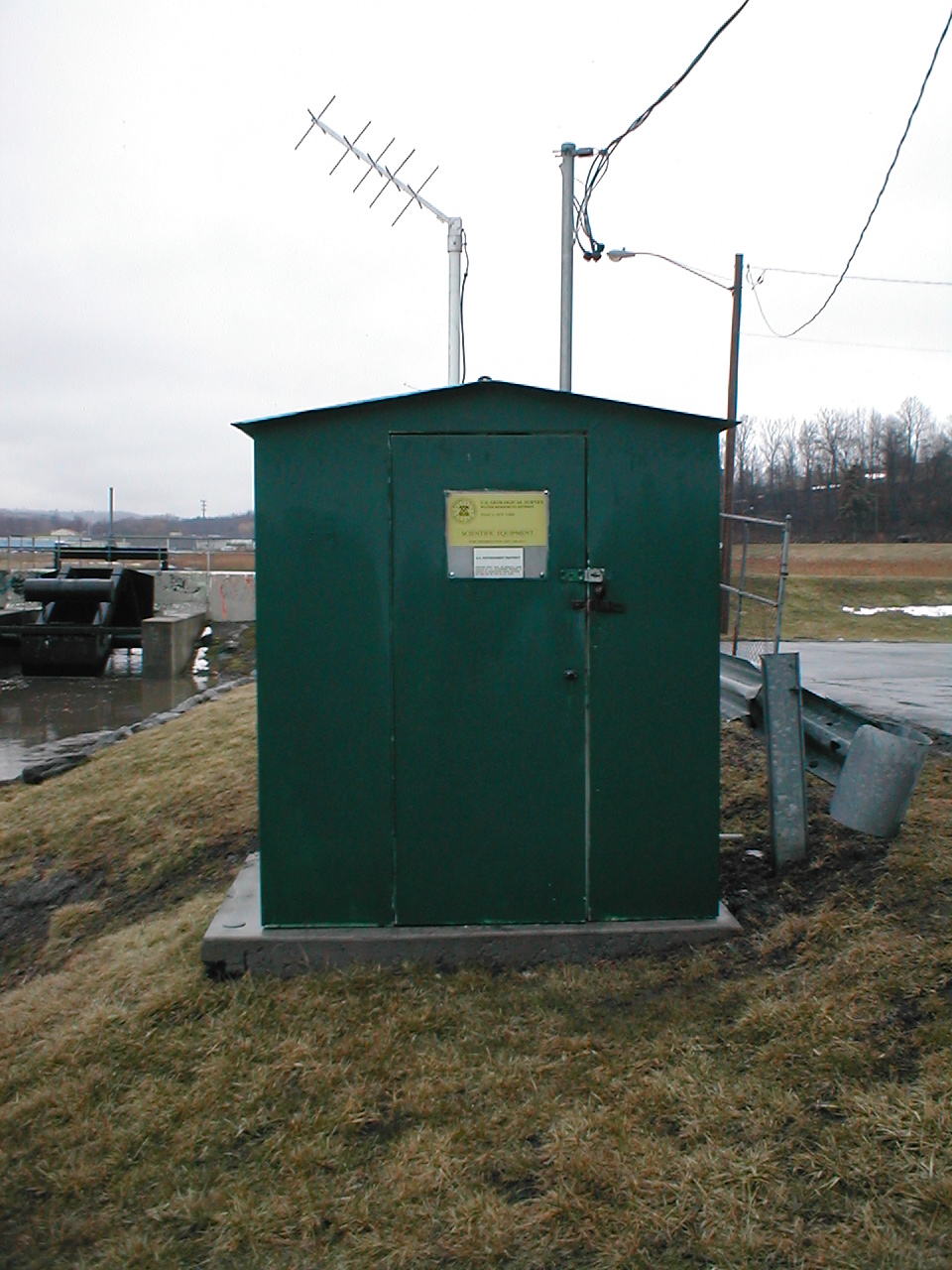 Photo of station on HARBOR BROOK AT SYRACUSE NY